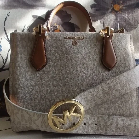 Michael Kors Satchel with belt set - Picture 1 of 5